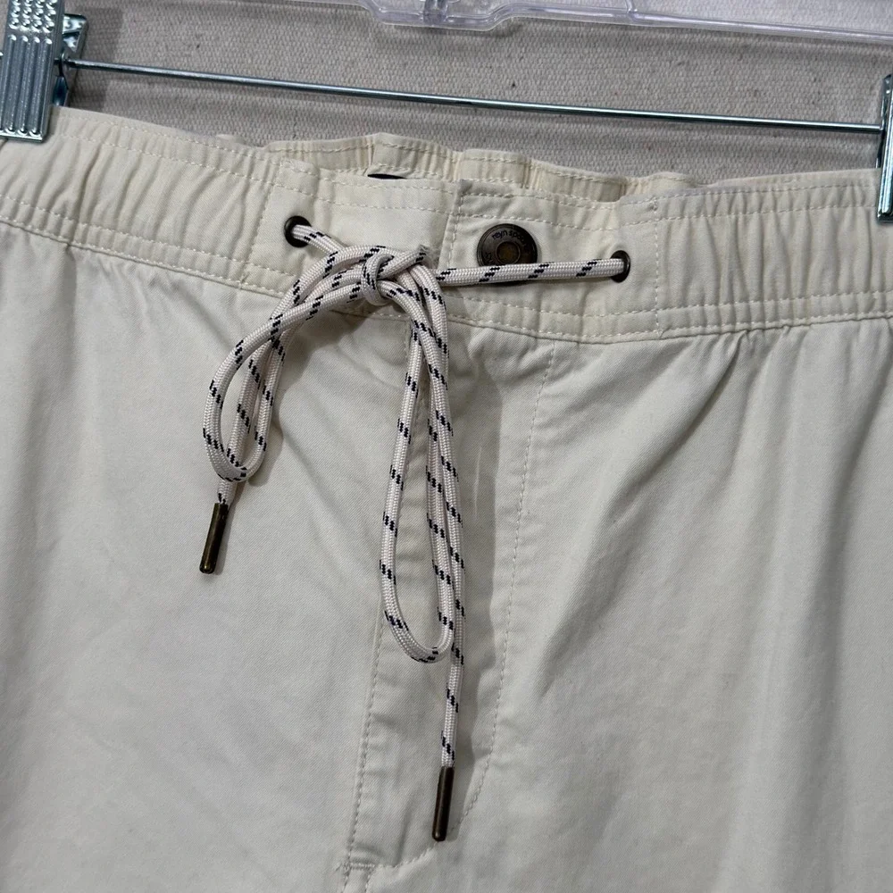 *flaw* Reyn Spooner Mens XL Ivory Drawstring Shorts 8 Inseam Resort Casual